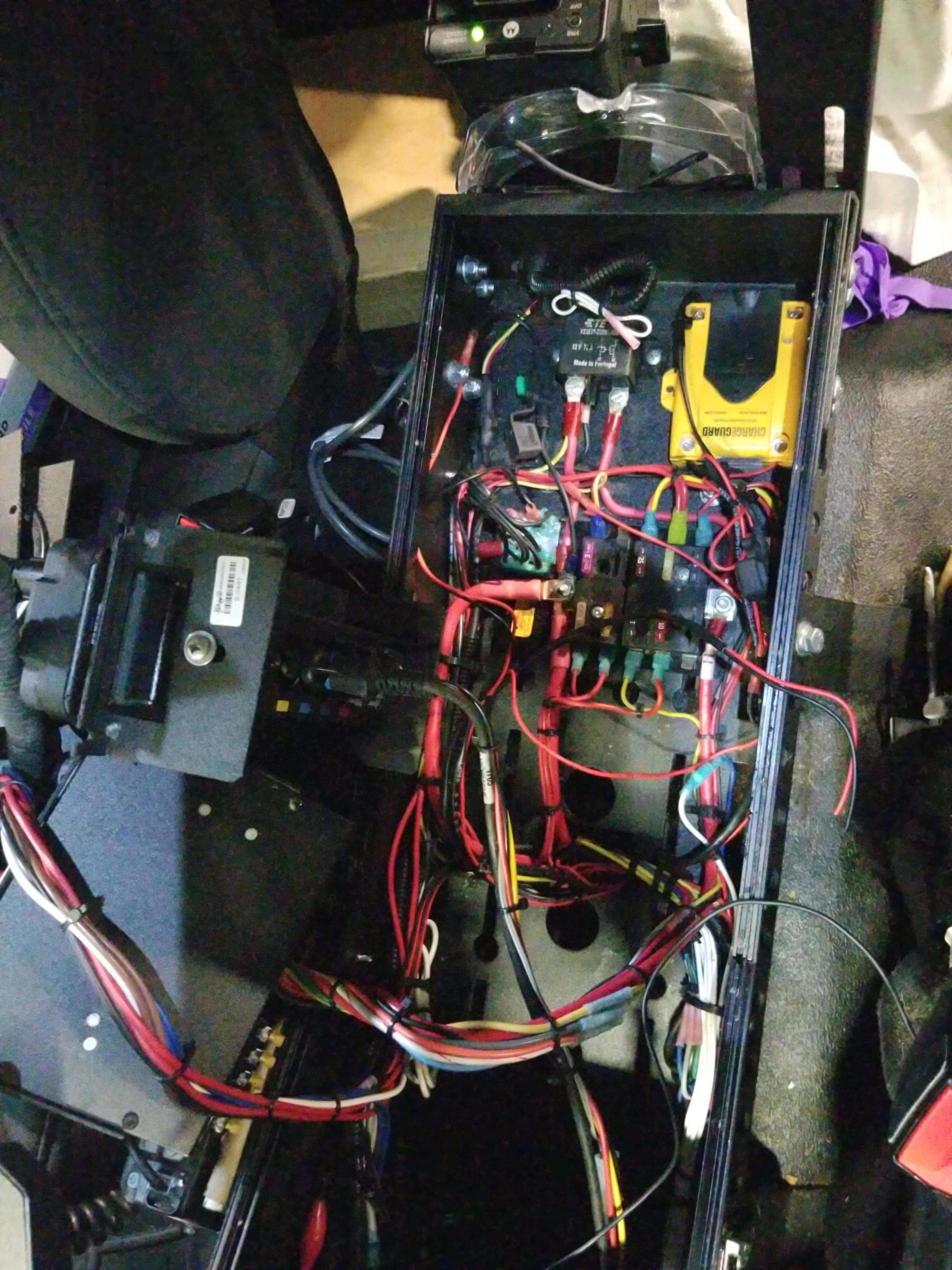 Vehicle console electronics wiring