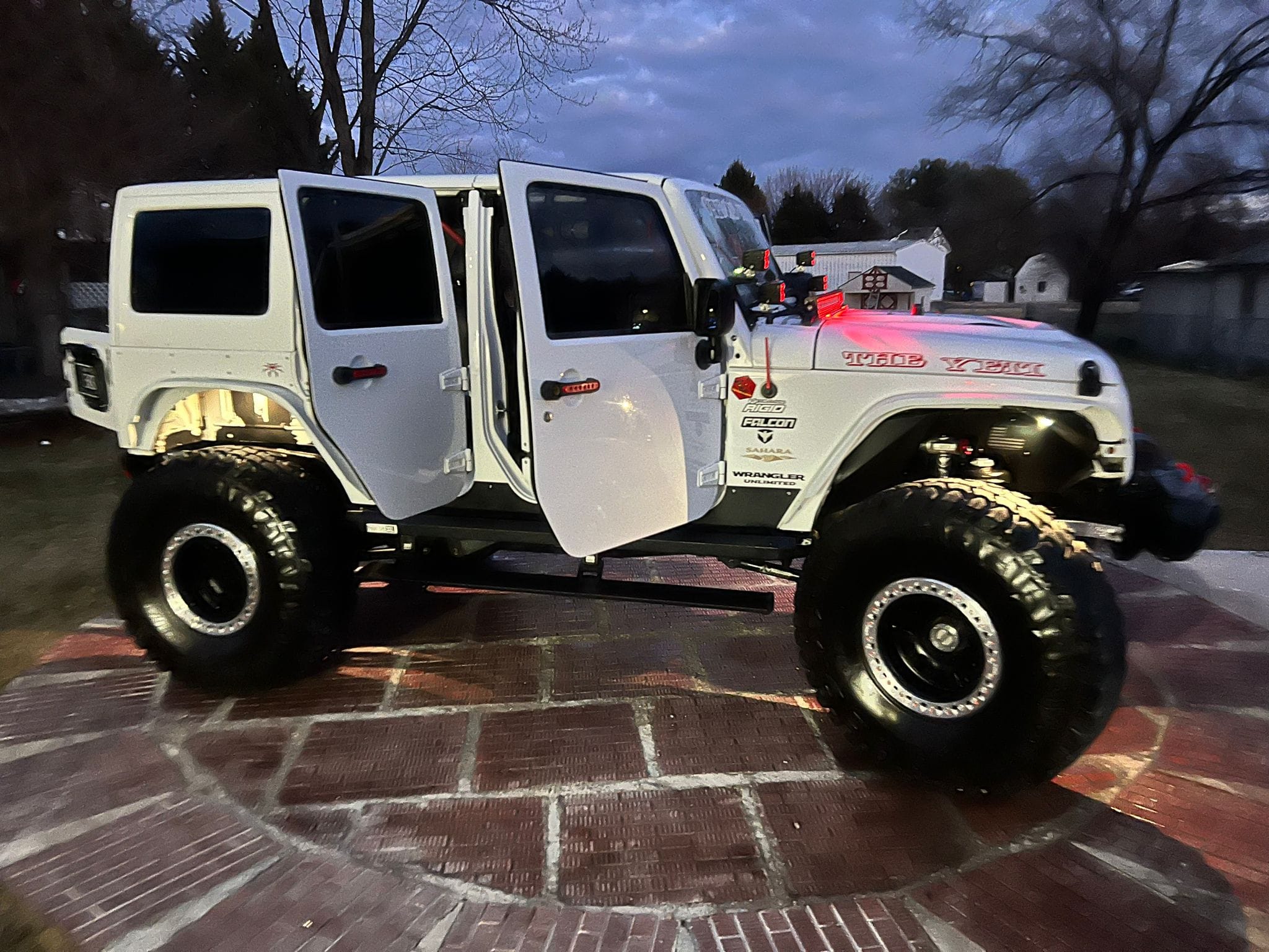 Jeep Wrangler completed electronics project side view
